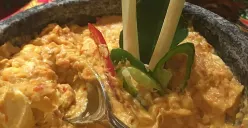 Tempoyak Durian: Cita Rasa Khas Sumsel yang Unik dan Menggugah Selera (Sumber: Pinterest | Foto: Utopia Asia)
