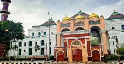 Masjid Agung Sultan Mahmud Badaruddin I: Destinasi Religi dan Masjid Bersejarah di Palembang (Sumber: Pinterest | Foto: Azhar Masood)