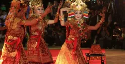 Tari Gending Sriwijaya: Simbol Kemegahan dan Keanggunan Budaya Sumatera Selatan (Sumber: Pinterest | Foto: Widya)