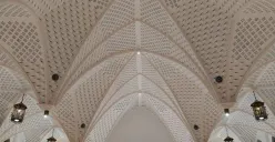 Gereja Katedral St. Maria Palembang: Ikon Sejarah dan Wisata Religi di Bumi Sriwijaya (Sumber: pinterest.com | Foto: yyesy n)