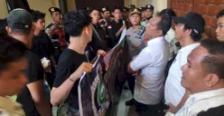 Unjuk rasa di halaman Gedung DPRD Sumatera Selatan (Sumsel), Senin (11/5/2026). (Sumber: Istimewa)