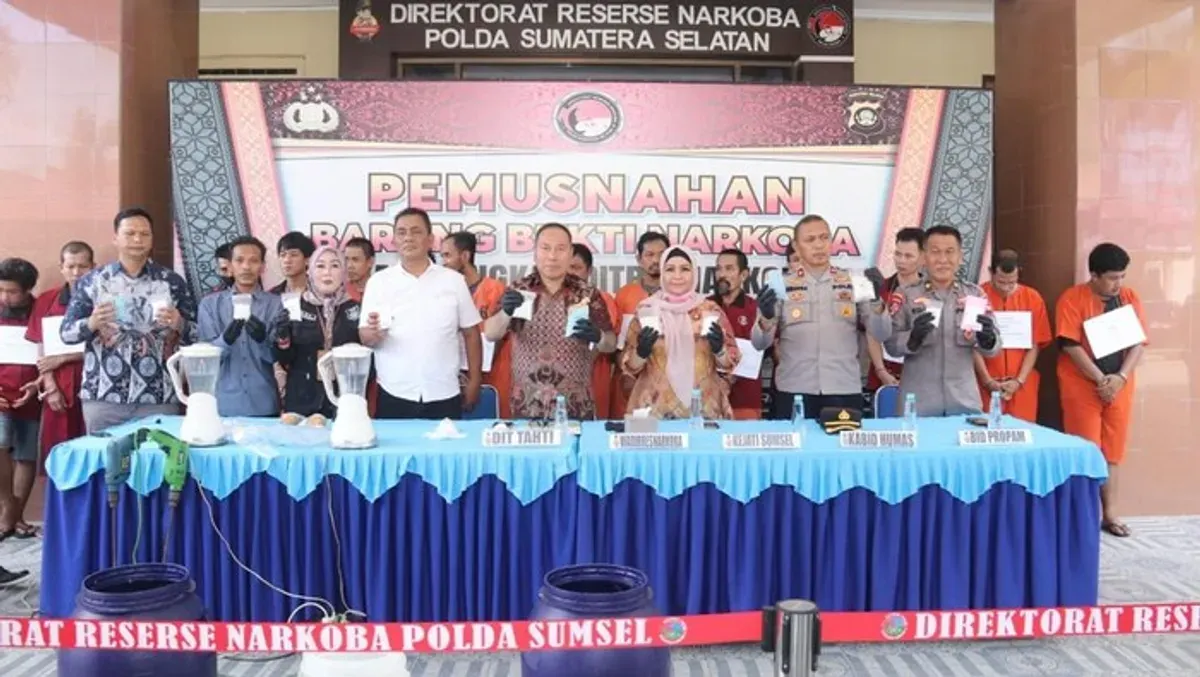Perangi Narkoba, Polda Sumsel Hancurkan 1,7 Kg Sabu dan 6.404 Ekstasi di Palembang (Sumber: Istimewa)