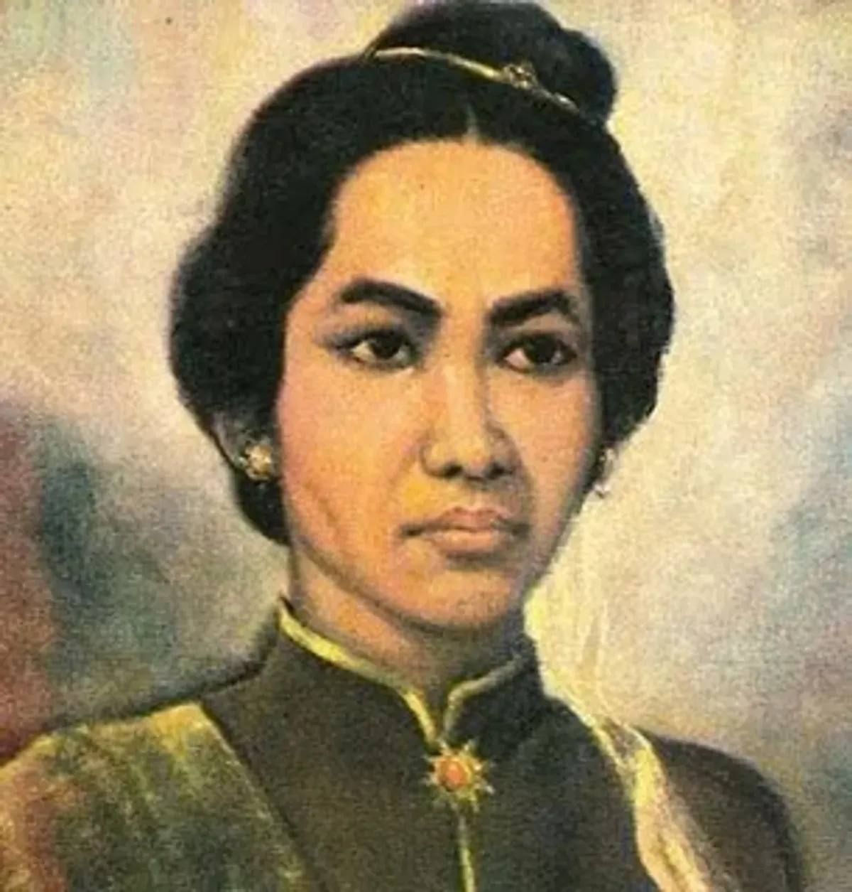 Cut Nyak Dien: Pahlawan Perempuan Aceh yang Tak Pernah Menyerah Melawan Penjajah (Sumber: pinterest.com)
