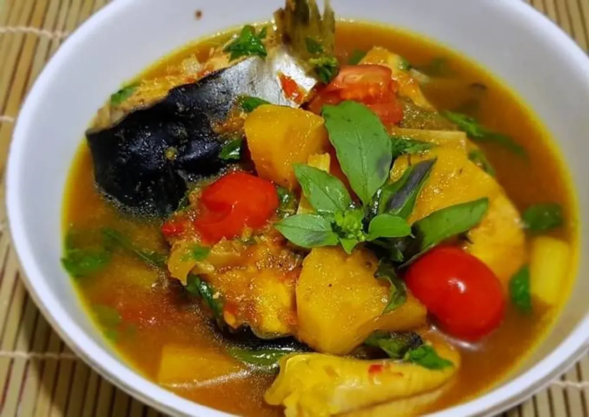 Pindang Ikan Patin: Kuliner Khas Palembang yang Bikin Nagih (Sumber: Pinterest | Foto: Lincoln Elvin)
