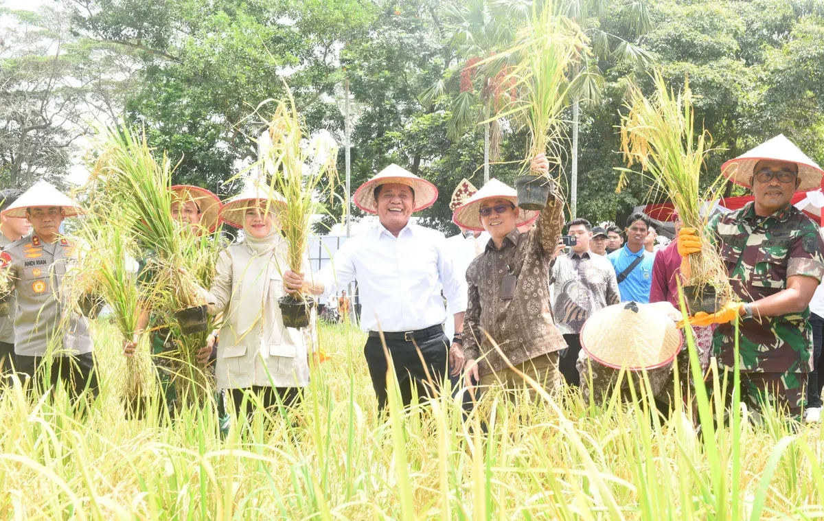 Gubernur Sumatera Selatan, Herman Deru (Sumber: Istimewa)