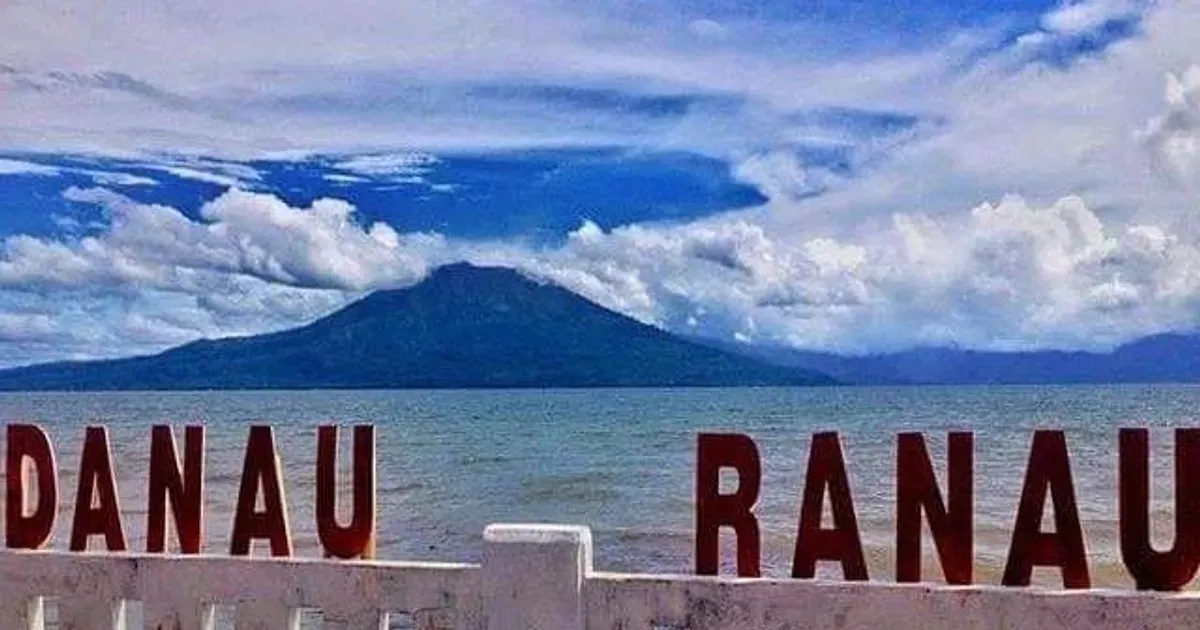 Wisata Danau Ranau: Surga Tersembunyi di Perbatasan Sumatera Selatan dan Lampung (Sumber: pinterest.com | Foto: Apero Fublic)