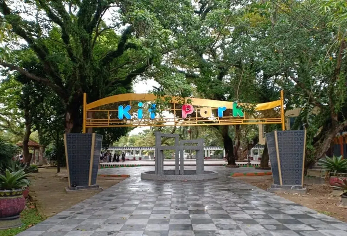 Kambang Iwak (KI Park): Ruang Hijau Ikonik untuk Bersantai di Jantung Palembang (Sumber: google maps | Foto: Yurni Sherliati (Sherly))