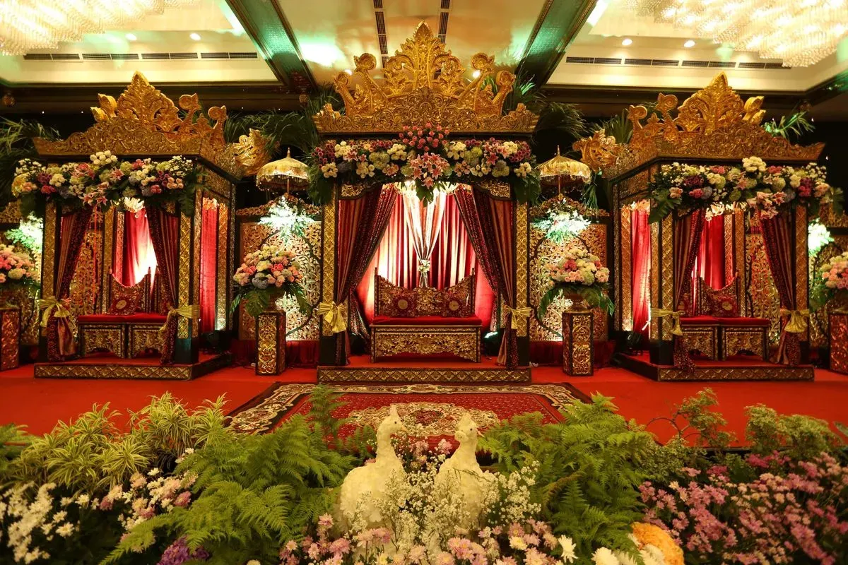 Tradisi Perkawinan Khas Palembang: Keindahan Budaya dalam Ikatan Cinta (Sumber: pinterest.com | Foto: Bridestory)